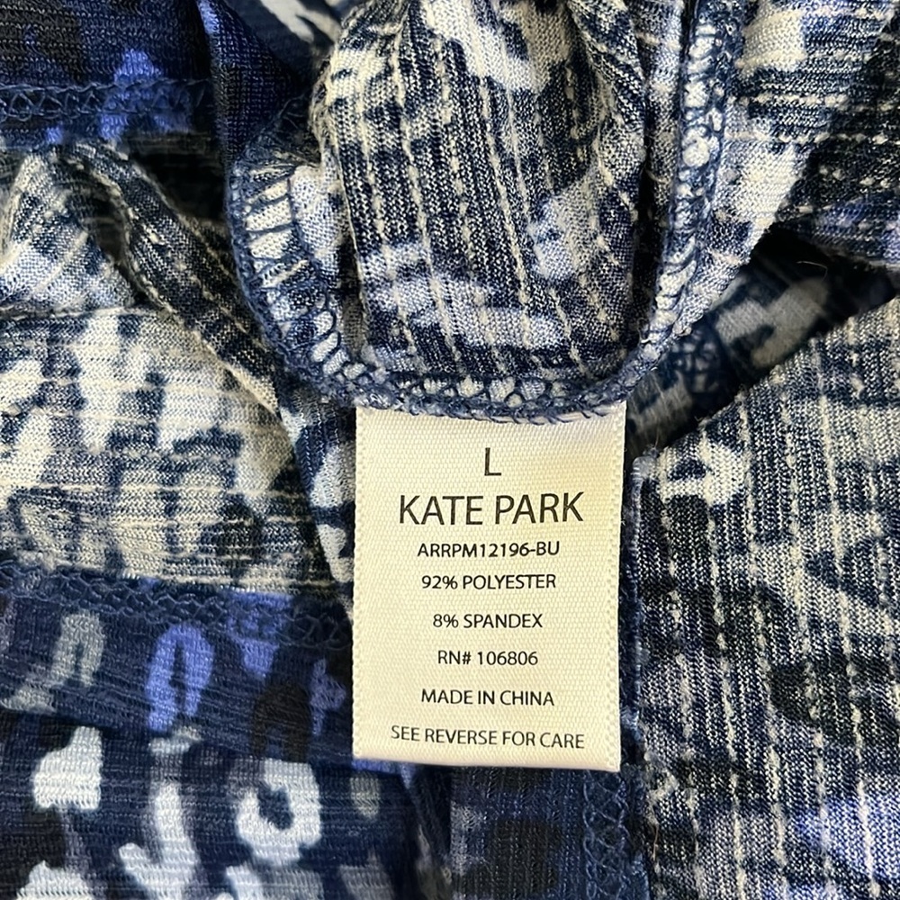Kate Park Women’s Ruched Sleeve Blouse Size Large - Picture 9 of 9
